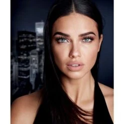 Maybelline Noir - Mascara Volume Total Temptation... -Magazinul Boutique noir mascara volume total temptation gypsy shrine de gemey maybelline 3